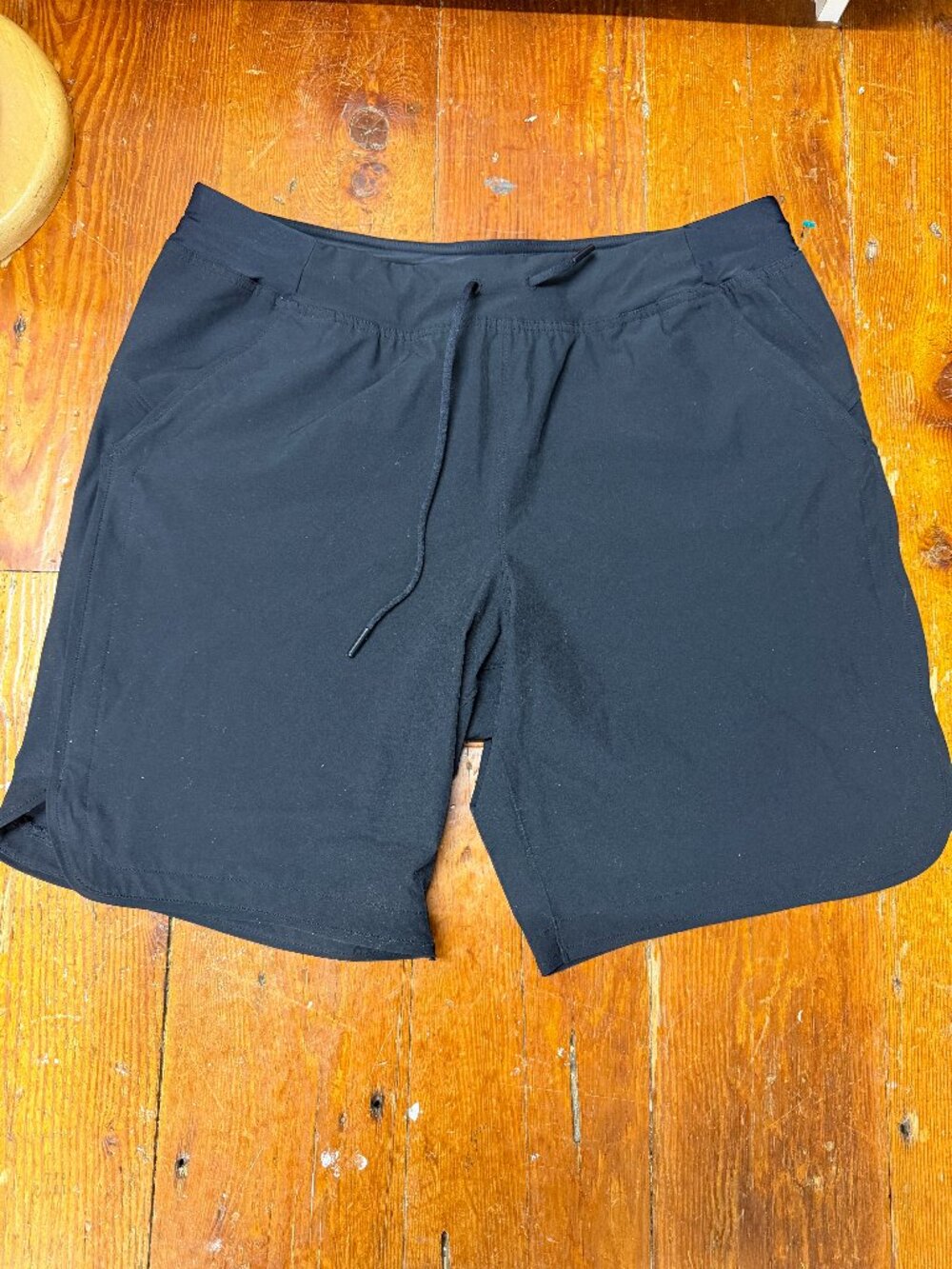 LANDS' END Black Drawstring Swim Shorts Pockets Stretchy Waist No Panty 9" z 12
